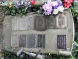 image of grave number 791572
